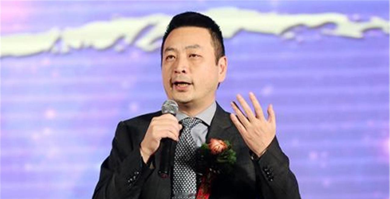我猜携程接下来会有这几个动作。第一步：先认怂全网道歉，我整改、我交罚款，先