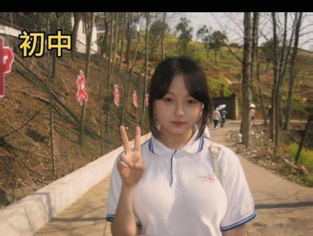 表妹当班主任后一年的变化