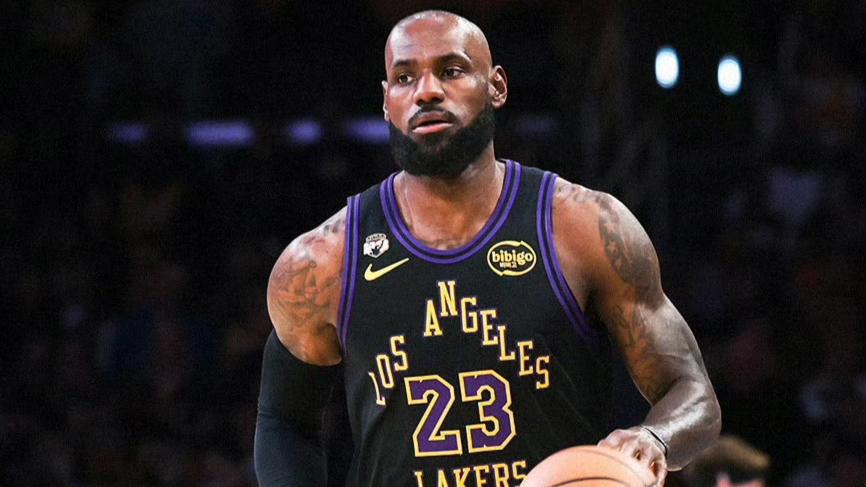 湖人127-113骑士，提前锁定季后赛席位！东契奇42分12助攻，创两大纪录，