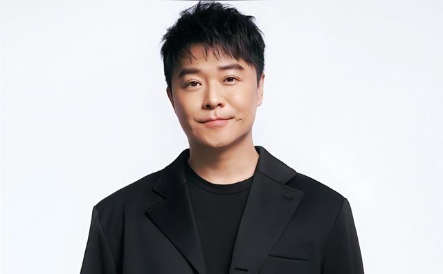 2010年，陈思诚筹拍《北京爱情故事》，来试镜女主的女演员很多，可陈思诚一个也看