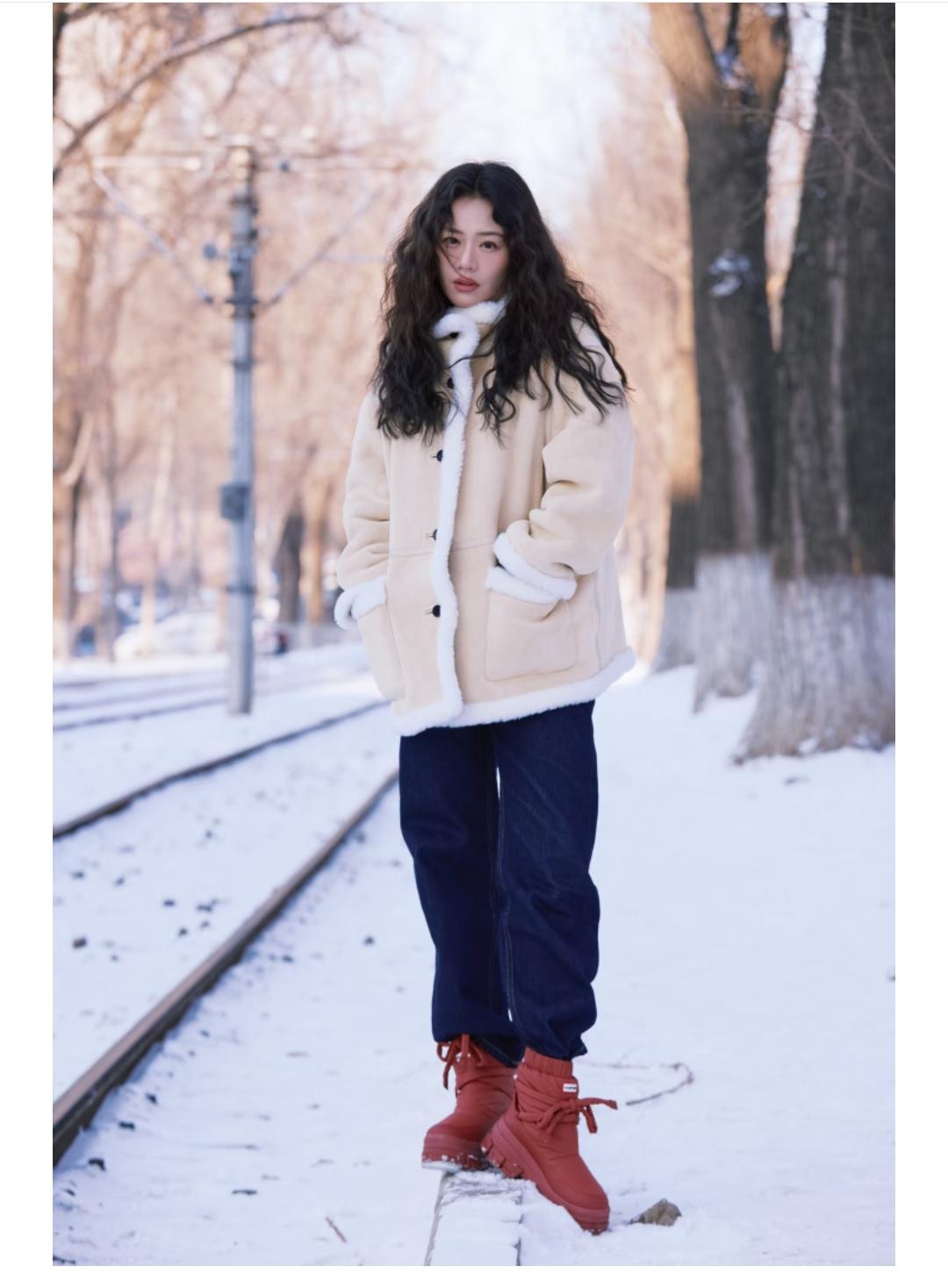 马思纯，时尚中带着可爱。