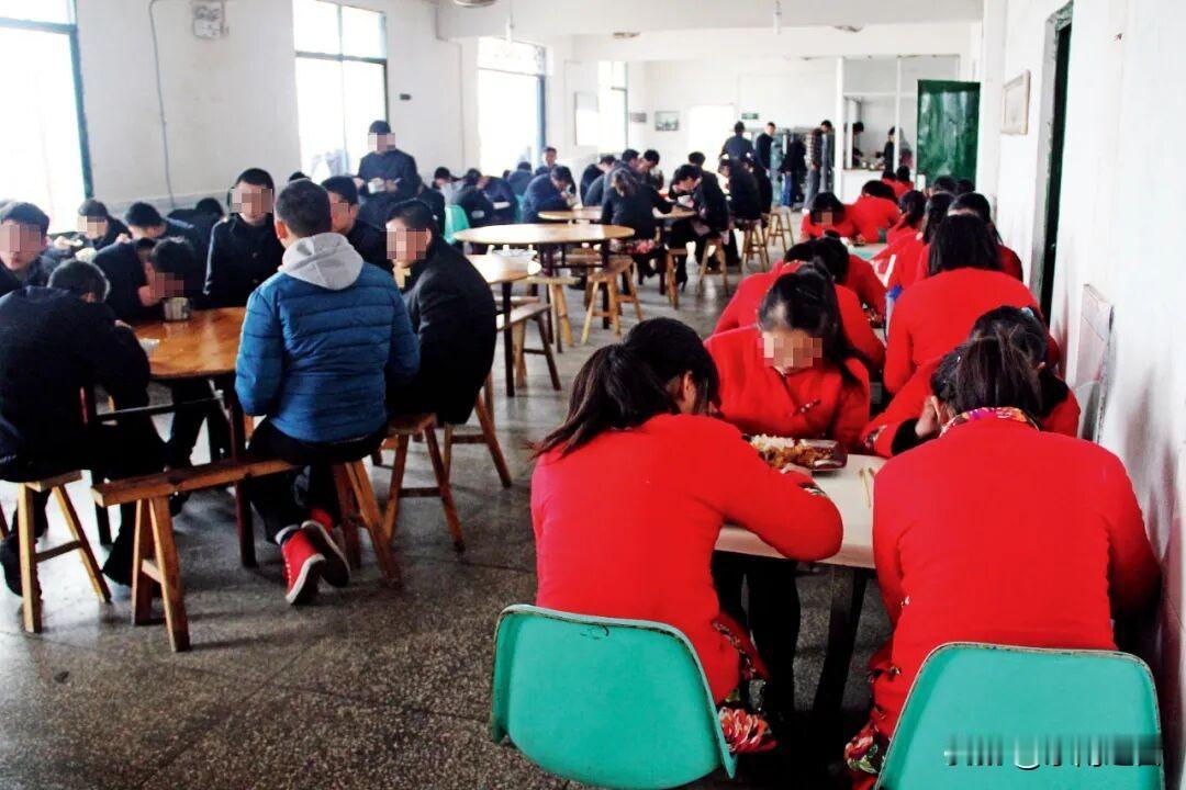 救命钱被孩子打游戏花光！反游家长喊破喉咙，却没懂问题根源？62岁尿毒症单亲