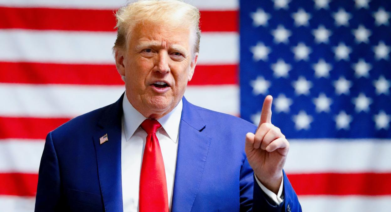 北极圈的冰还没融化，欧洲国家的这波操作直接看傻全网！特朗普拿着“买格陵兰岛”