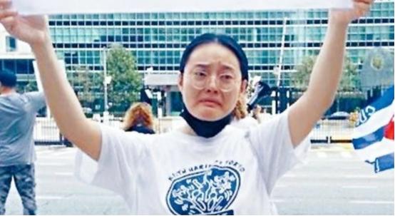 两名华人曾以“杰出人才”移民美国，现面临遣返回国，公民身份被撤销！这对华人夫妇的