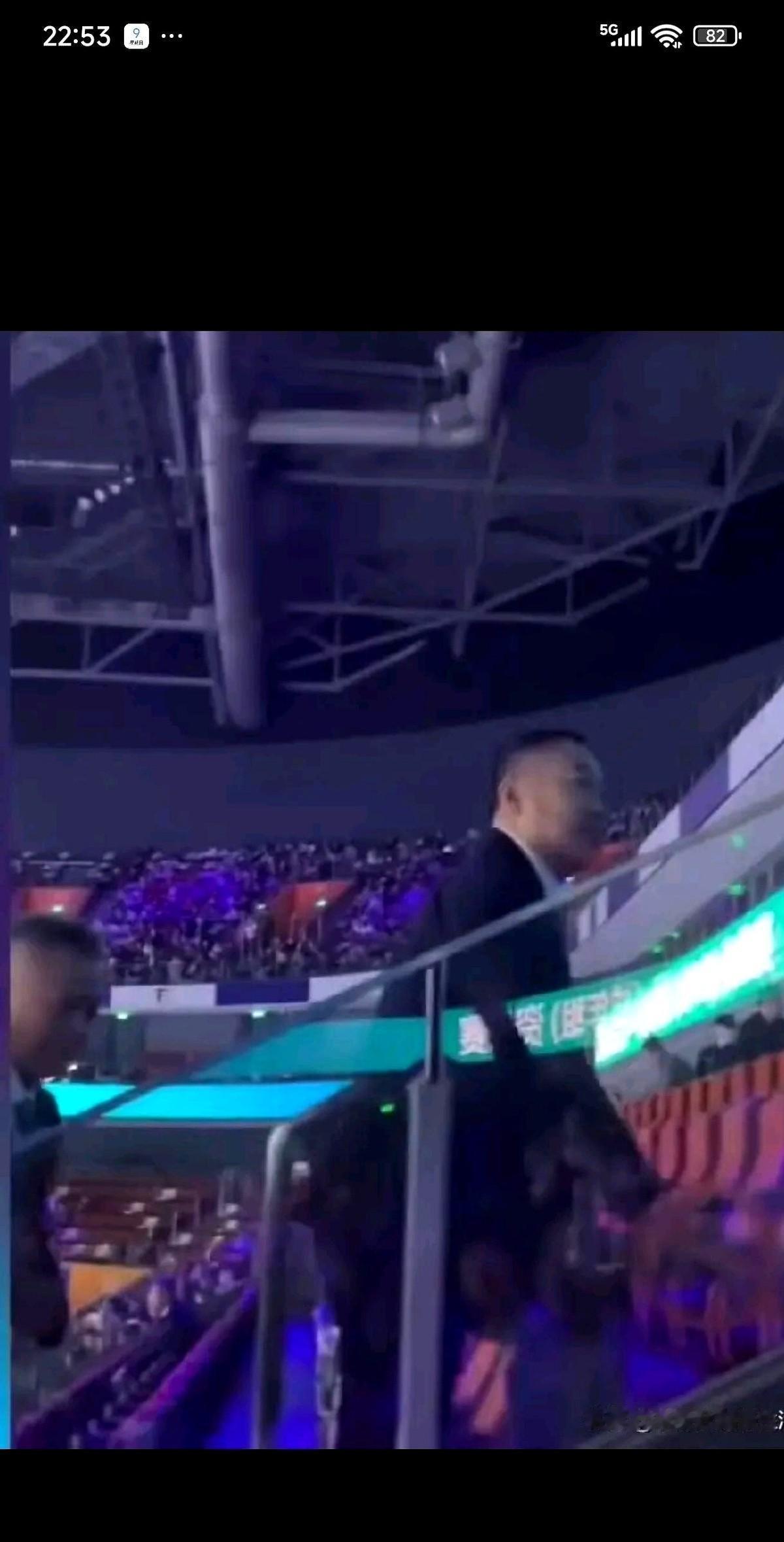 刘国梁与秦志戬最近一起现身全运会乒乓球赛场，外界的流言似乎又多了不少。刘国梁