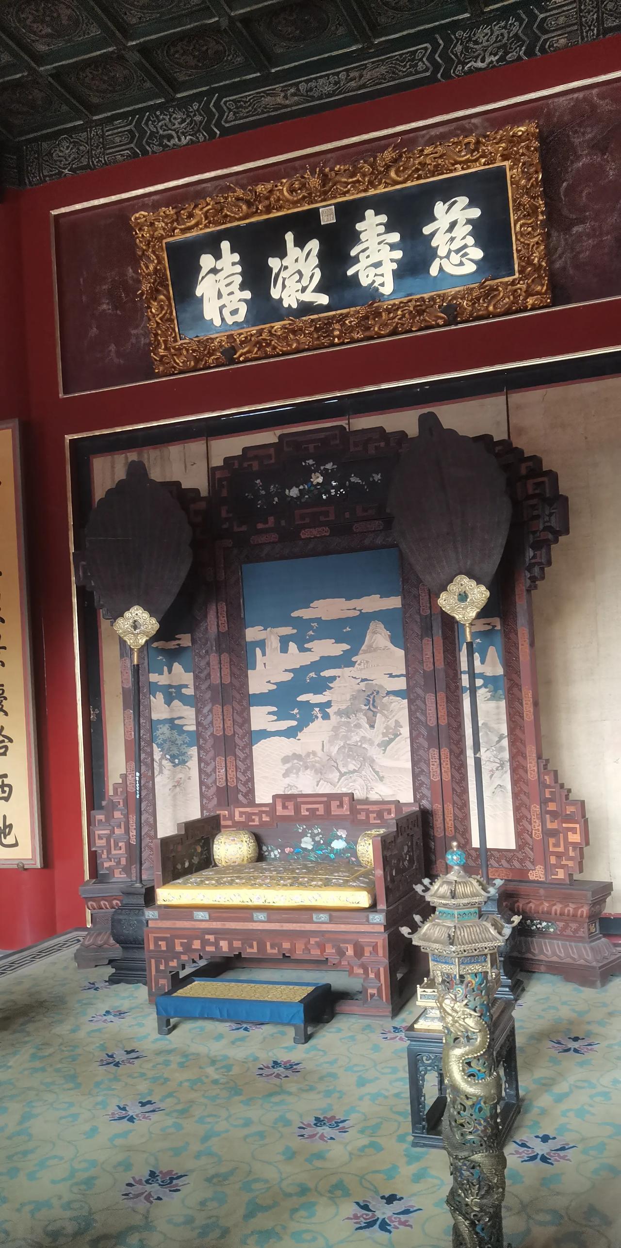 古代皇帝妻妾成群：1，康熙：62个妻妾2，乾隆：41个妻妾3，雍正：28个