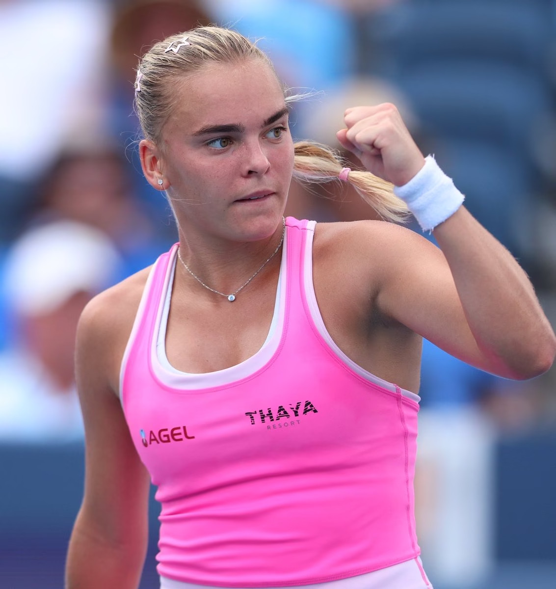 WTA1000辛辛那提站，女单四强已落位3人，分别是：1、佩古拉2：1险胜阿尼西