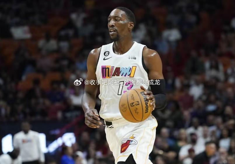 NBA常规赛继续进行，热火今天在客场112-122不敌掘金。本场比赛，阿德巴约只