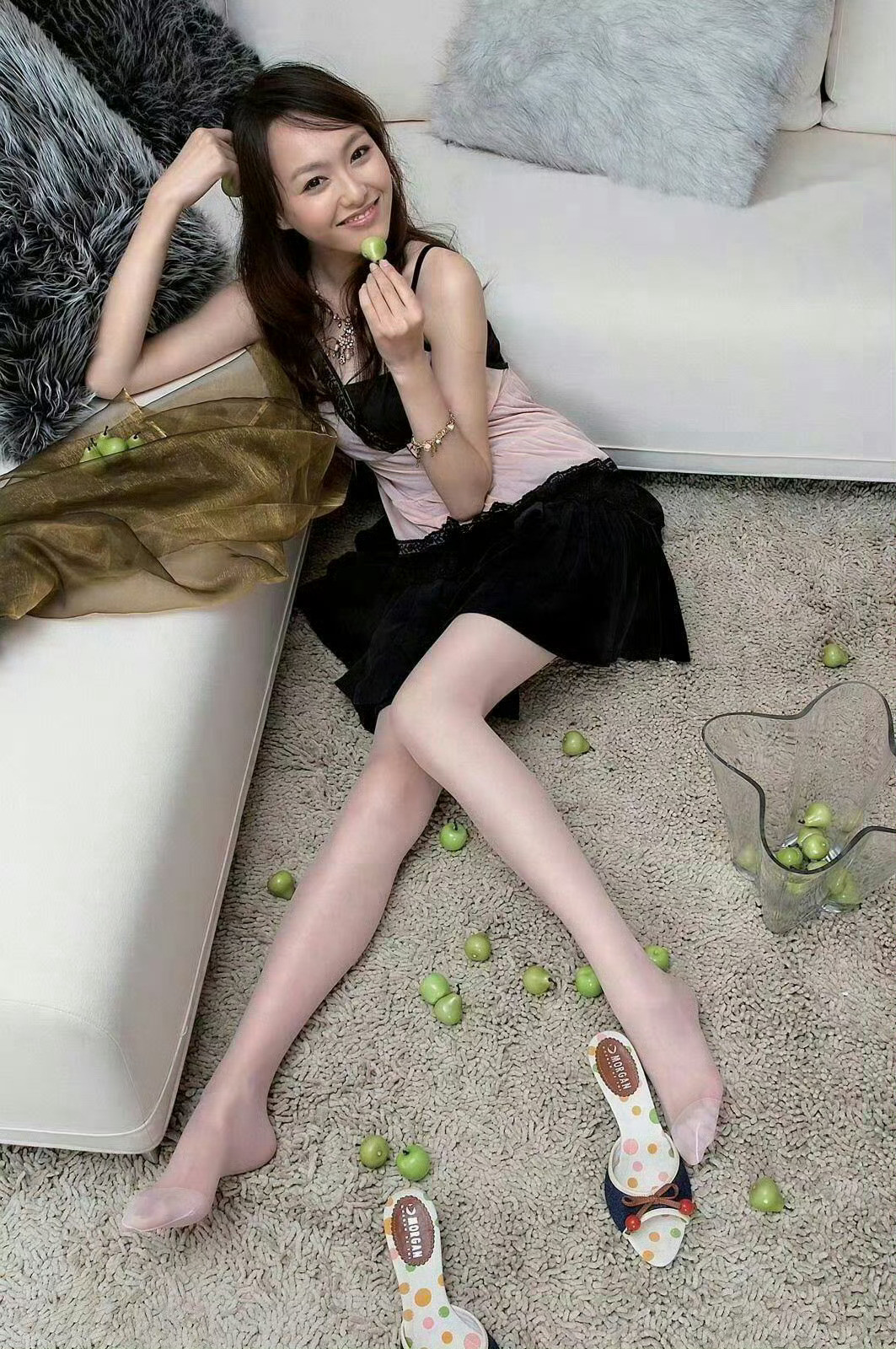 唐嫣紧身衣身材唐嫣写真
