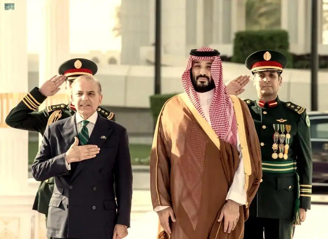 海湾各国对美式武器失望，巴基斯坦则对中方武器很满意：这反差太强烈了！ 最近海