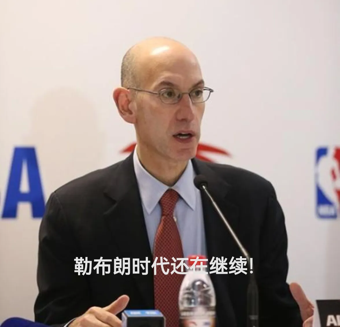 奥尼尔：勒布朗就是运动员的极限，后辈的楷模！NBA总裁肖华：勒布朗的时代还在继