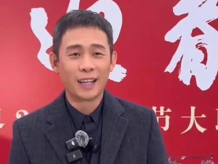 张译这下解释不清楚了，他上半年拿了影帝后说要沉淀一段时间，结果大家都以为他退圈了