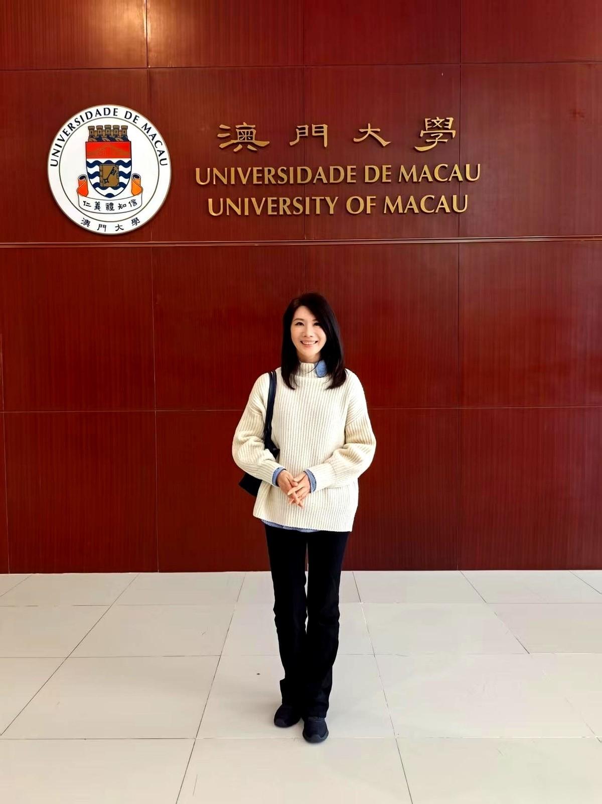 在澳门，他们建了一个“平行世界”，专门用来淹掉自己。你没听错。人家拿真金白银