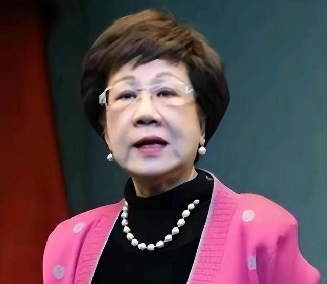 号称台独祖母的吕秀连，最近发表言论，公开批评“台独”行径，承认了两岸都同属中华民