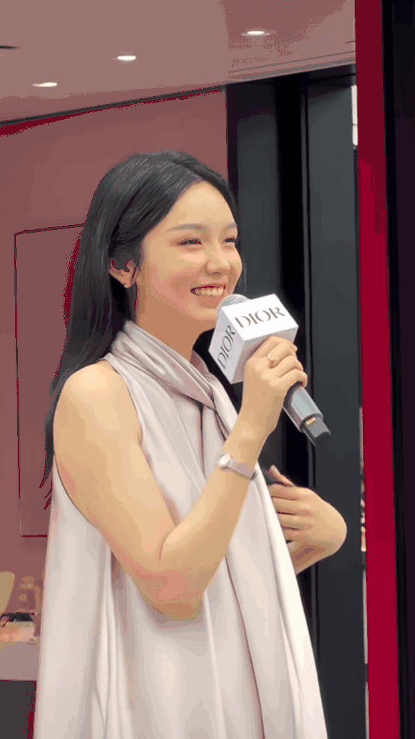 这是周也?怎么胖了这么多都认不出了