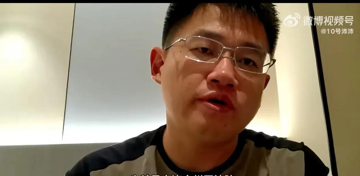一张“自由身证明”没开出来，266万罚单先砸脸上。孙继海的公司把15岁小孩告上