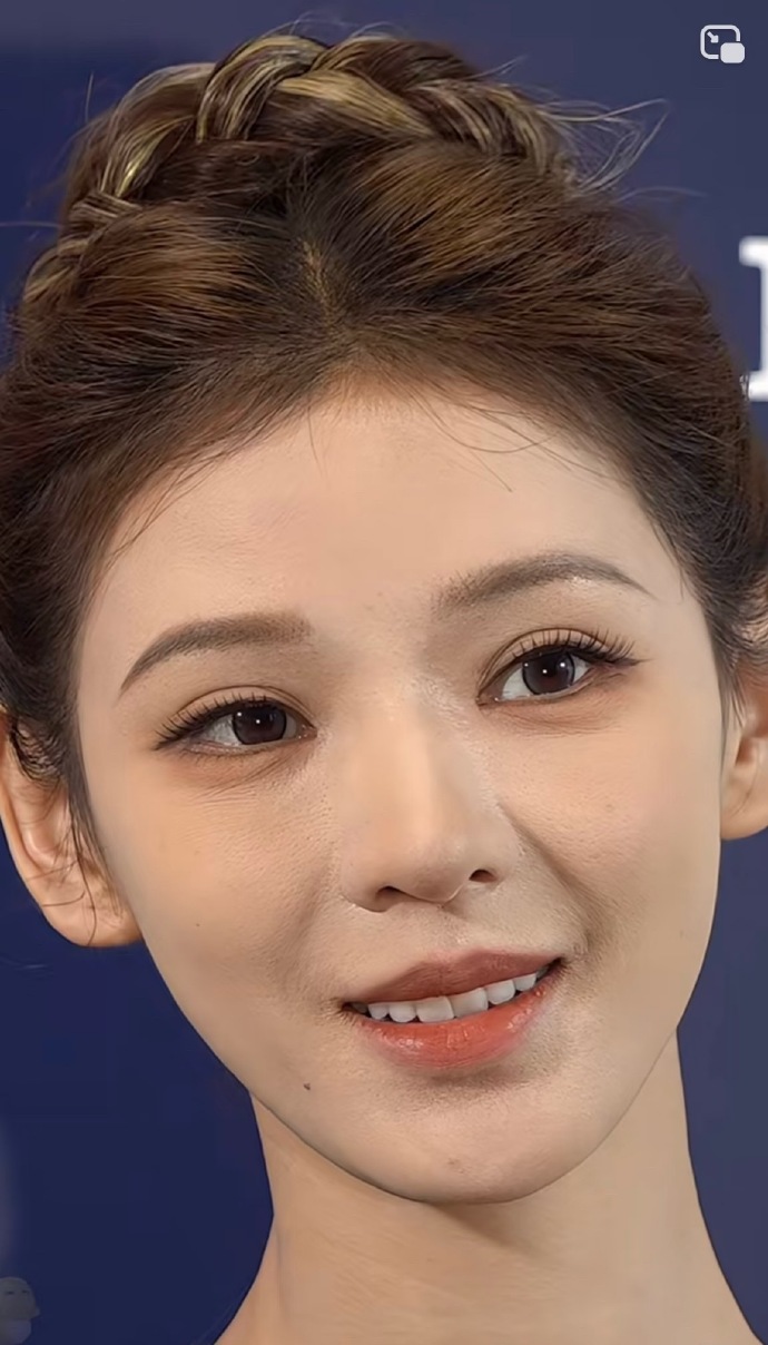 关于卡粉，来看看明星们的皮肤​​​