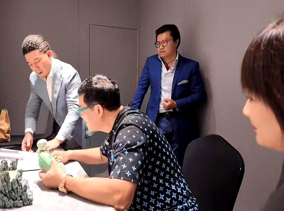 陈维聪出来了！在广州，陈维聪曾经是家喻户晓的人物，什么时候出来竟然没有一点“