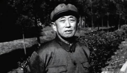 1979年，一代名将郑维山最终因为生活低头了，他给昔日领导人徐向前写了一封信，信