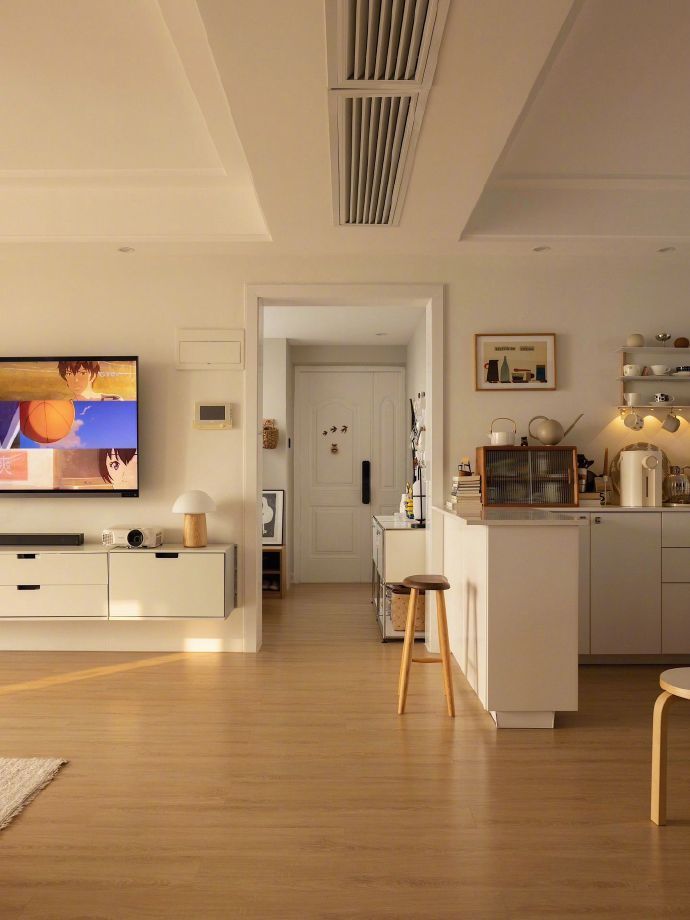 在家很惬意，生活也不会百无聊赖