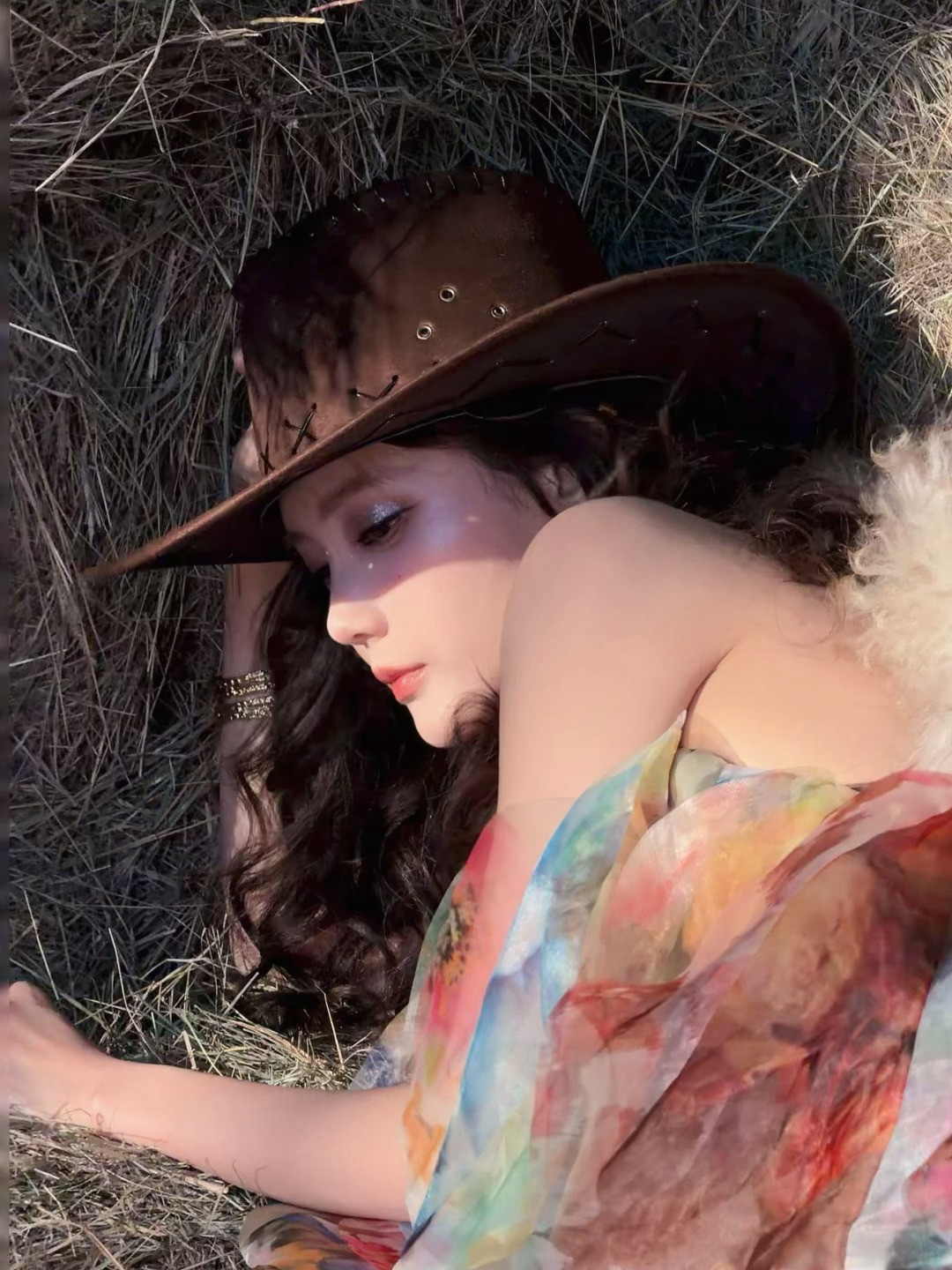 李一桐牛仔风营业