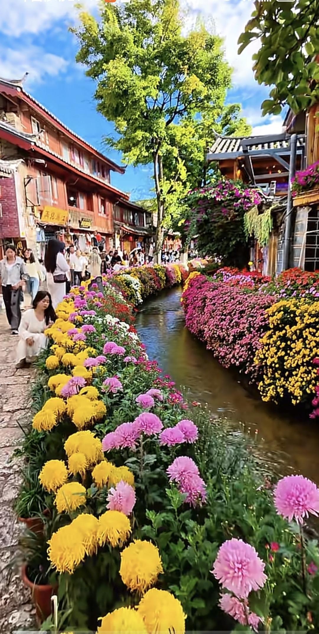 来到云南，看七彩祥云有最美的地方，体验不一样的风土人情！云南风景云南旅行必去