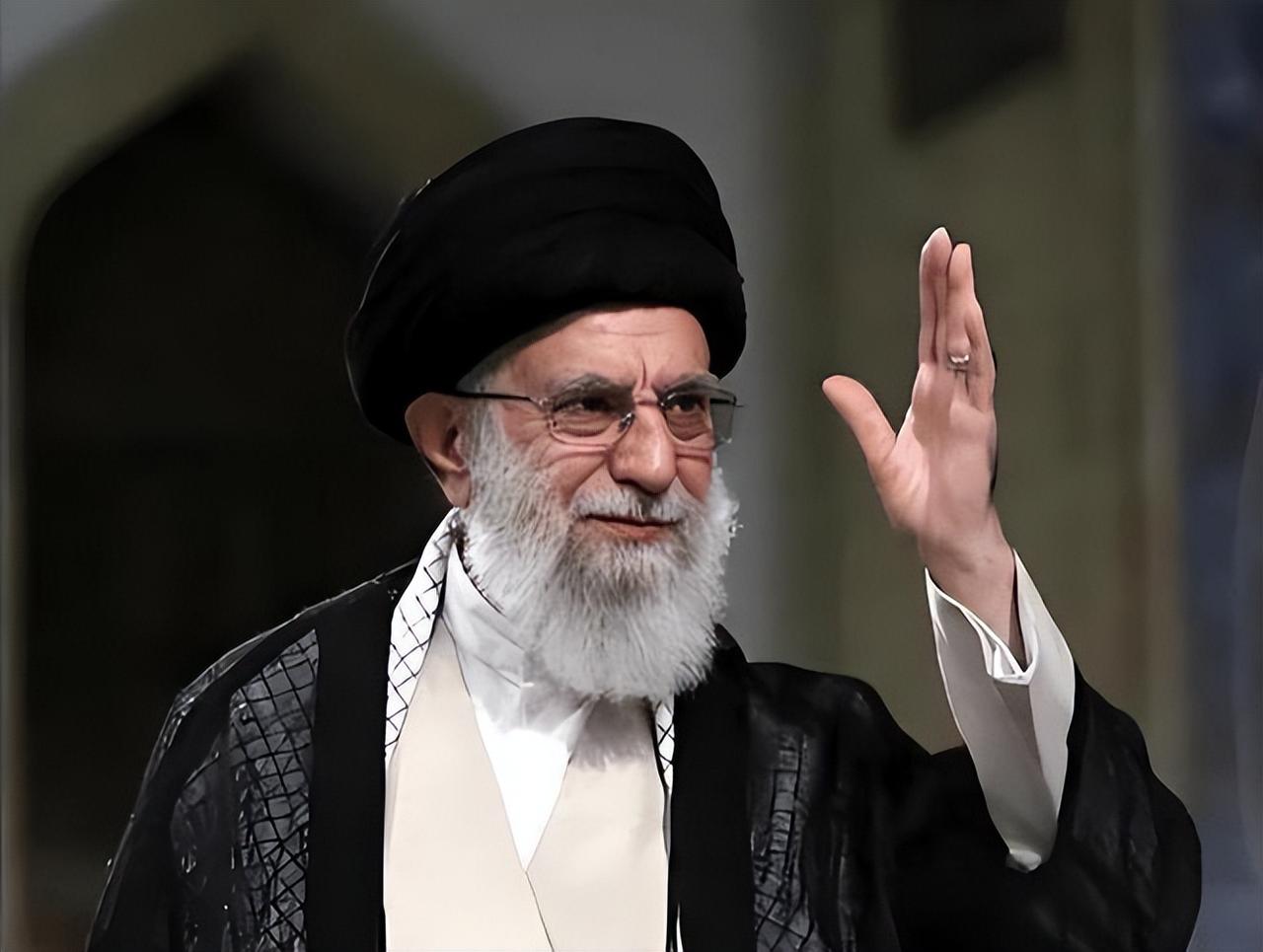 🌞伊朗为何输得这么惨？解放军终于交底！总结五大教训，这才是美不敢对华动手的