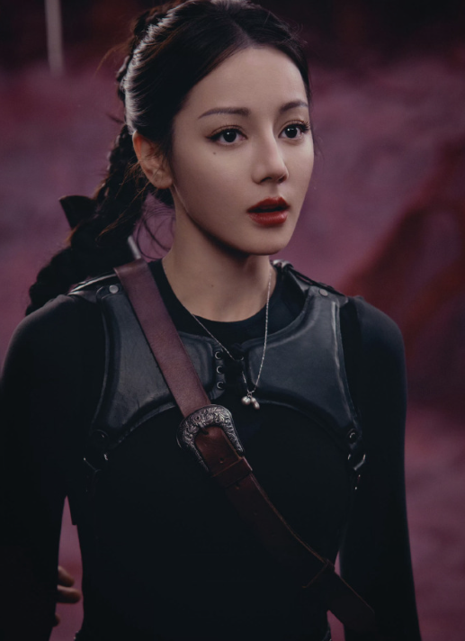 是夕阳西下的晚霞是海边吹起的晚风