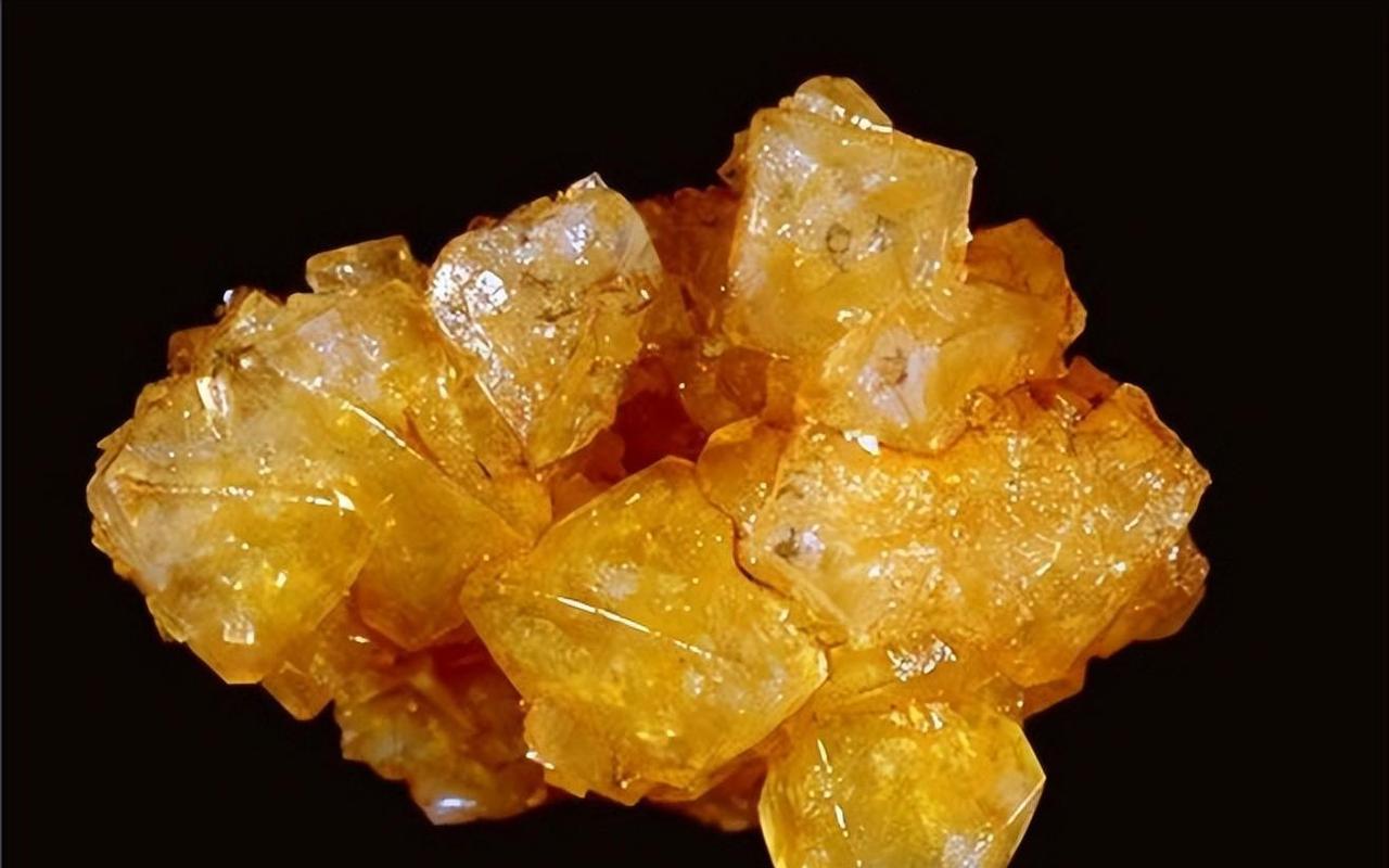 1980年，我国著名生物化学家彭加木在罗布泊神秘失踪，至今仍未找到。上世纪七