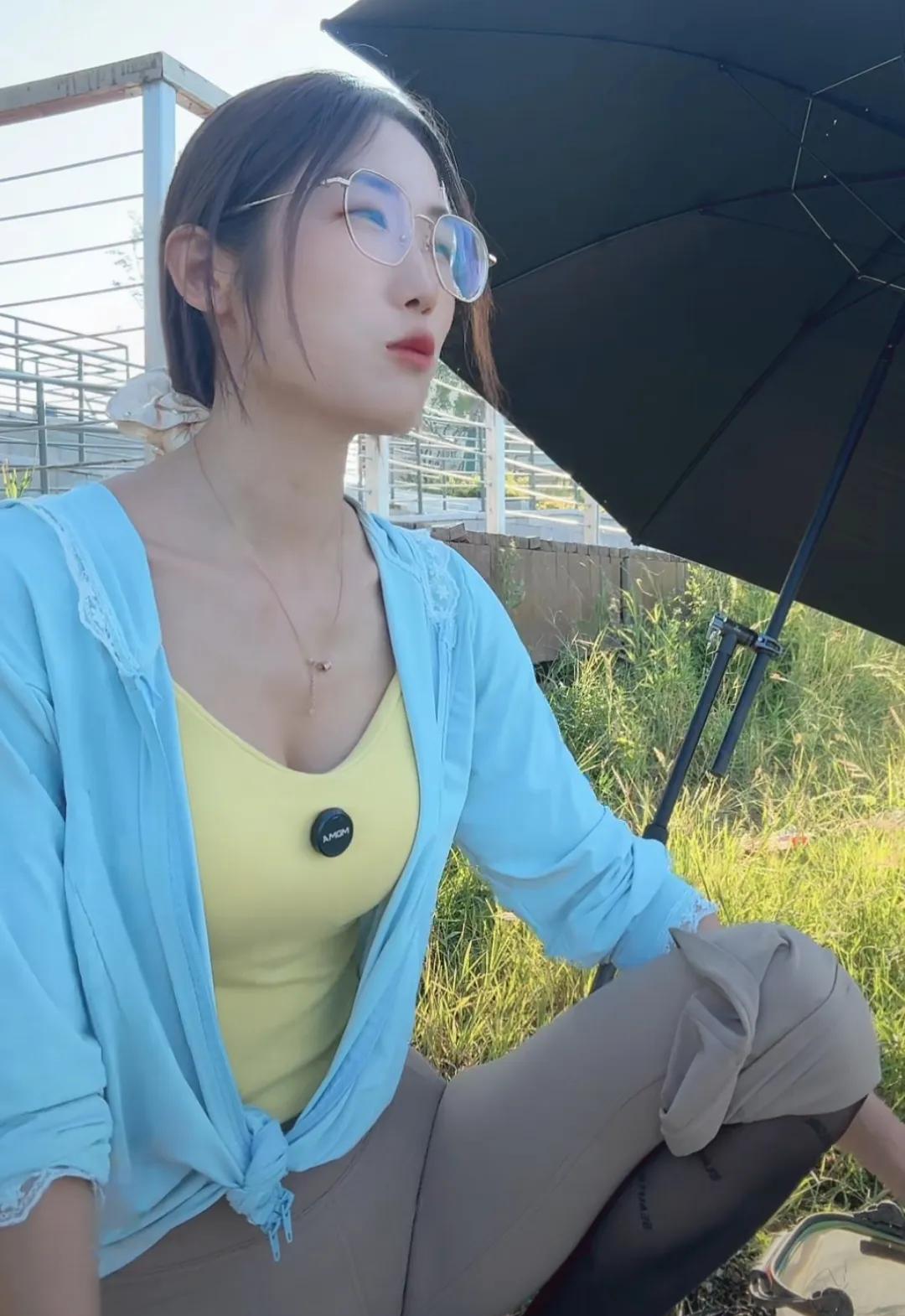 钓鱼#上联：诗，写诗，写好诗，请对下联#