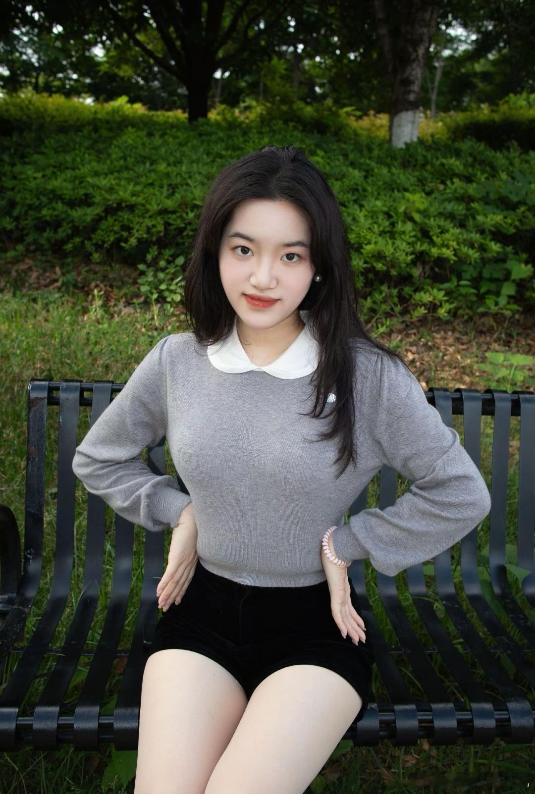 约拍有点肉肉的女孩美女精彩人像​​​