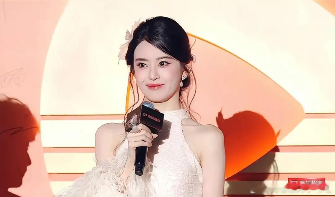 短国红毯女明星合集，谁赢了？