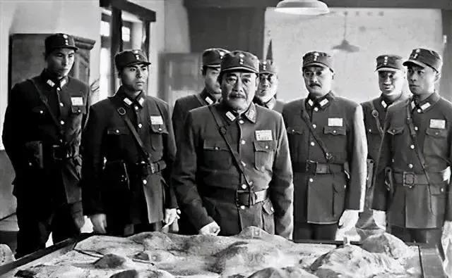 1936年6月6日上午，北平，中南海怀仁堂，一场中日两军联欢会在暗中较劲的紧张气