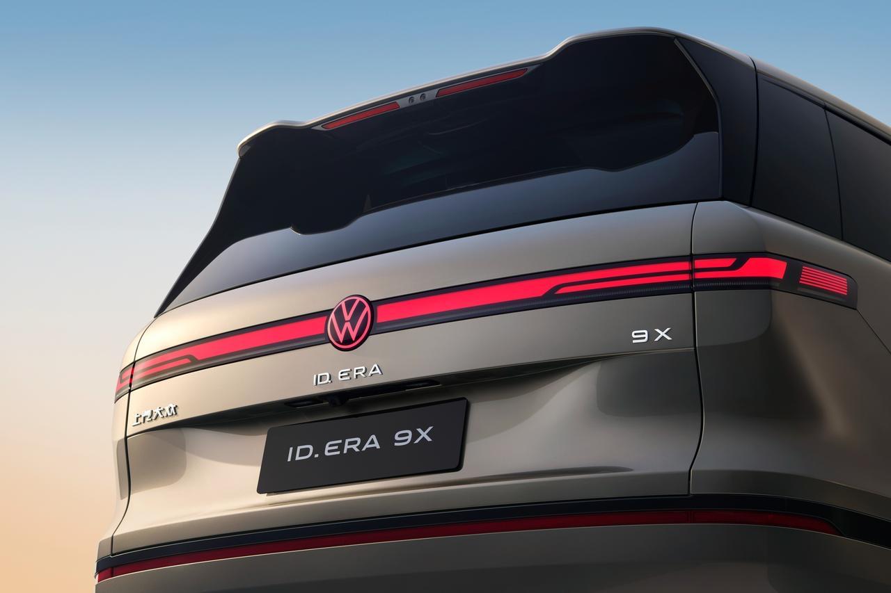 中国汽车彻底赢麻了！美日德韩集体慌了，全球每10辆就有3辆中国造这下美国人慌