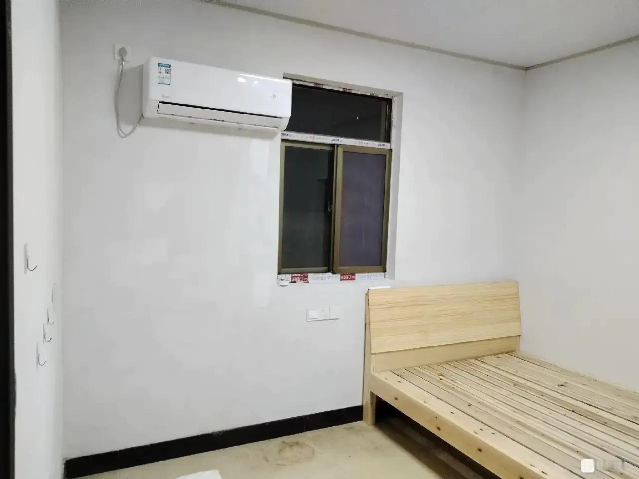 在上虞盖北镇租农村自建房被坑，晚上不敢出去逛，有苦说不出。还未住满三个月，决定