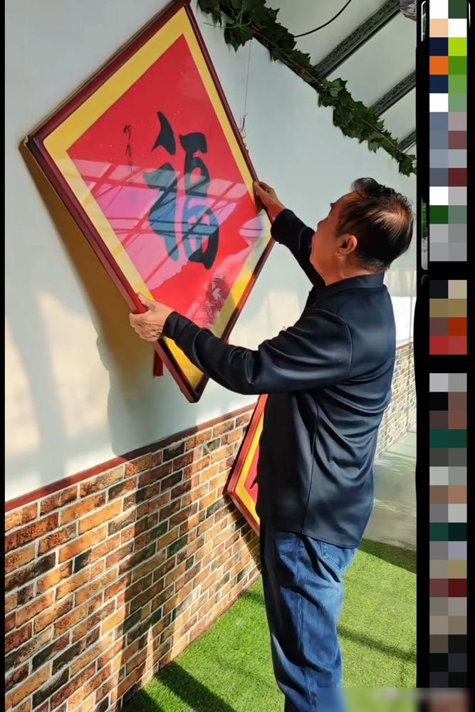 著名编剧何庆魁这一辈子也不容易，昨晚直播时他谈到了大儿子出车祸的事情，说大儿子当