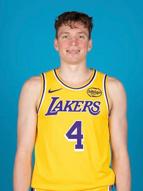 湖人队宣布，已将克内克特和阿杜·蒂耶罗下放到南湾湖人参加今天的训练。据ESPN消