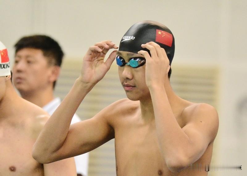 18岁张展硕，从小就能看出来运动能力很强，其实那些有天赋的孩子，从小就班就能表现