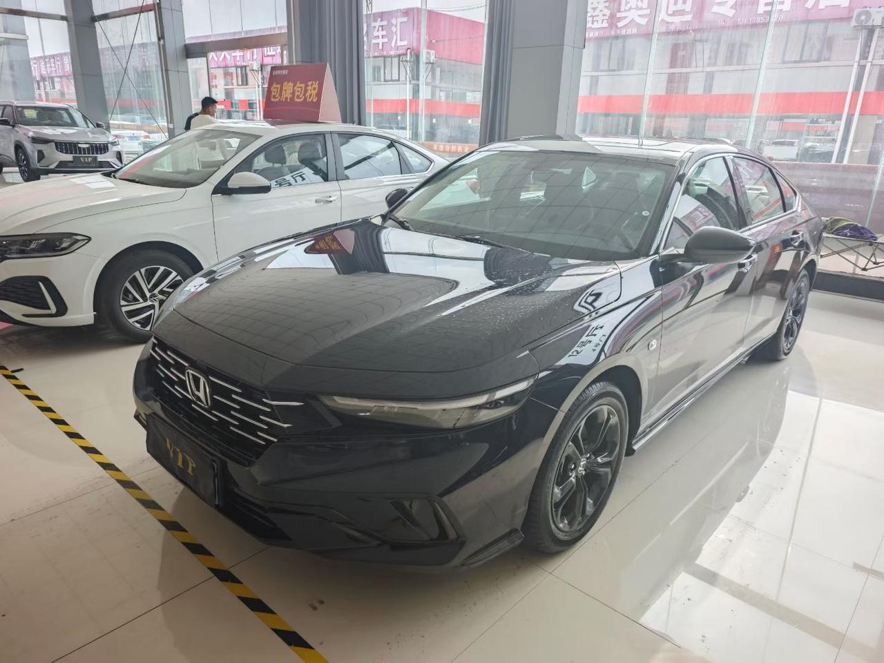 新到车型本田雅阁25款运动系列260TURBO舒适版指导价179800