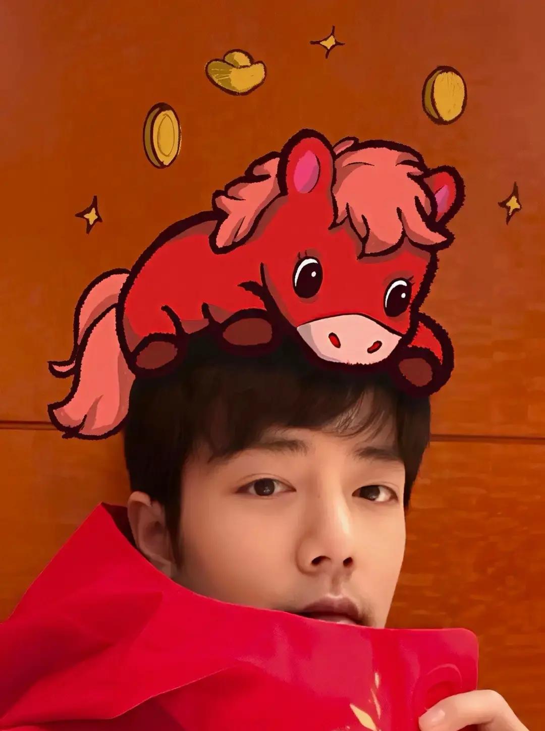 看到热搜说肖战演郭靖还骑小红马，我直接愣住。翻遍总局备案、豆瓣条目，压根没这