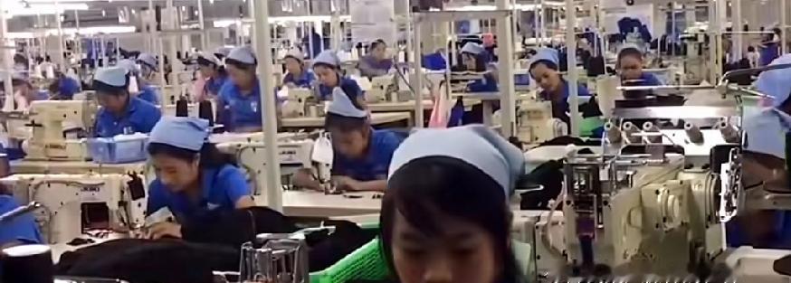 2025年印尼芝勒贡县中资鞋厂这场罢工，堪称“加薪不成反失业”的现实喜剧，每一步