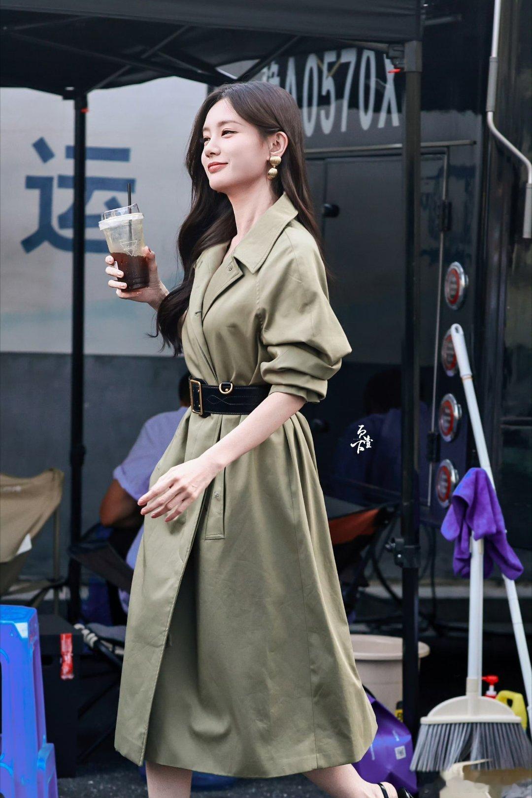 李一桐美人余目前造型合集你们最pick哪套造型[