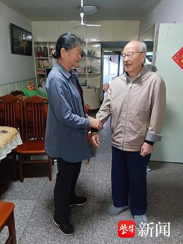 从一块粘鼠板到一张守护网，南京这个社区让独居老人睡上安稳觉