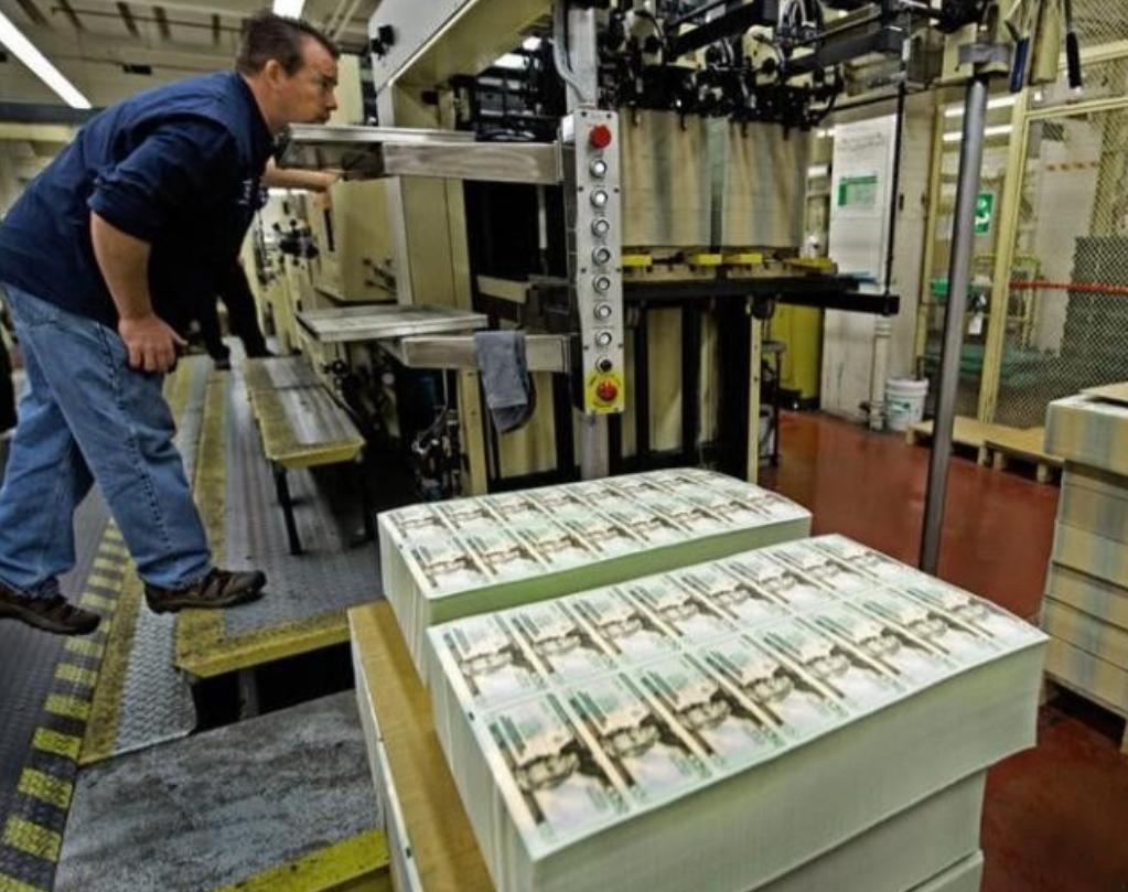 为什么不大量印人民币，去美国，去欧洲随便采购东西？其实理论上可以，比如你多印了1