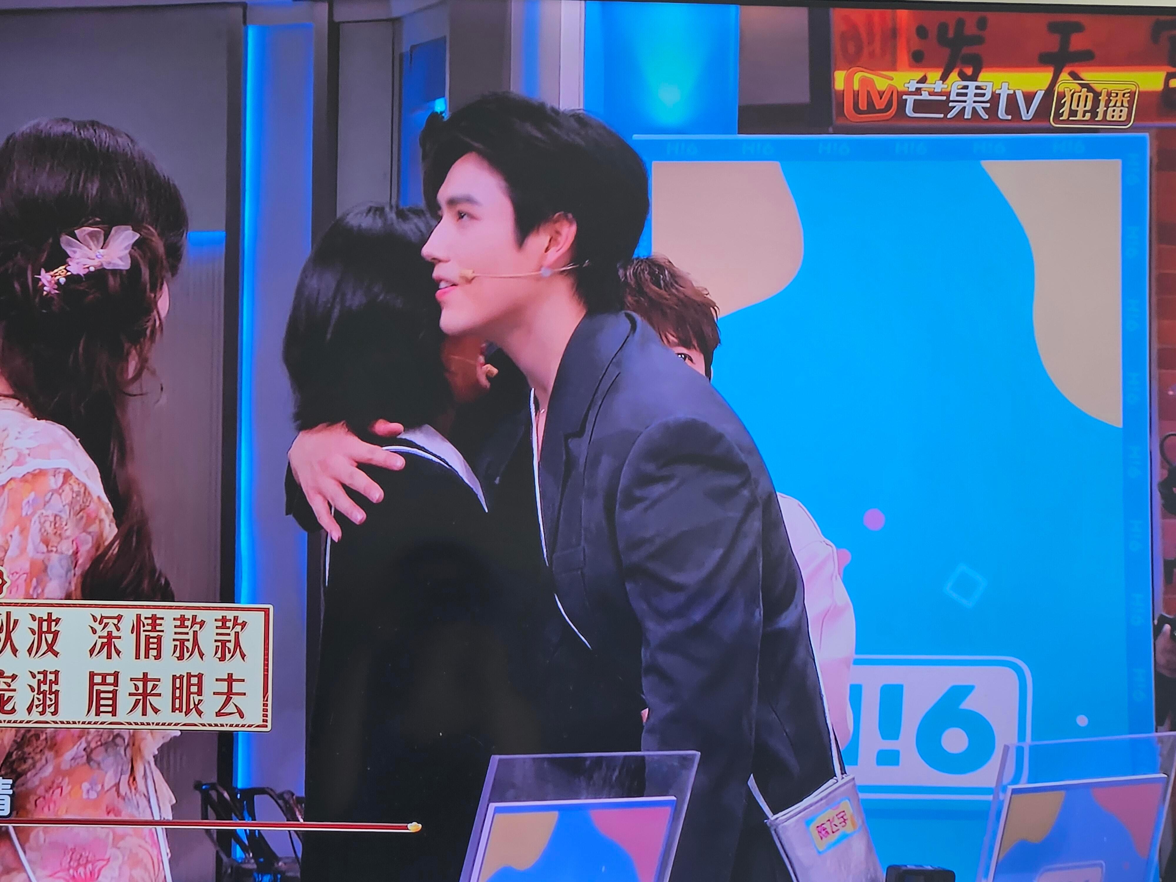 孙千终于遇到了疼自己的剧宣男主（vs黄sir）你好星期六|纯真年代的爱情