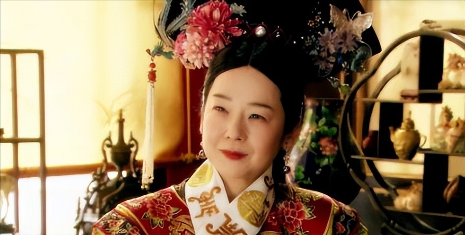 1907年，72岁慈禧太后看上袁世凯17岁儿子袁克文，想要为自己侄女儿保媒，询问