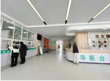 孩子我不想要，你们谁要谁抱走！云南香格里拉一家医院里，19岁女孩小余生下女婴