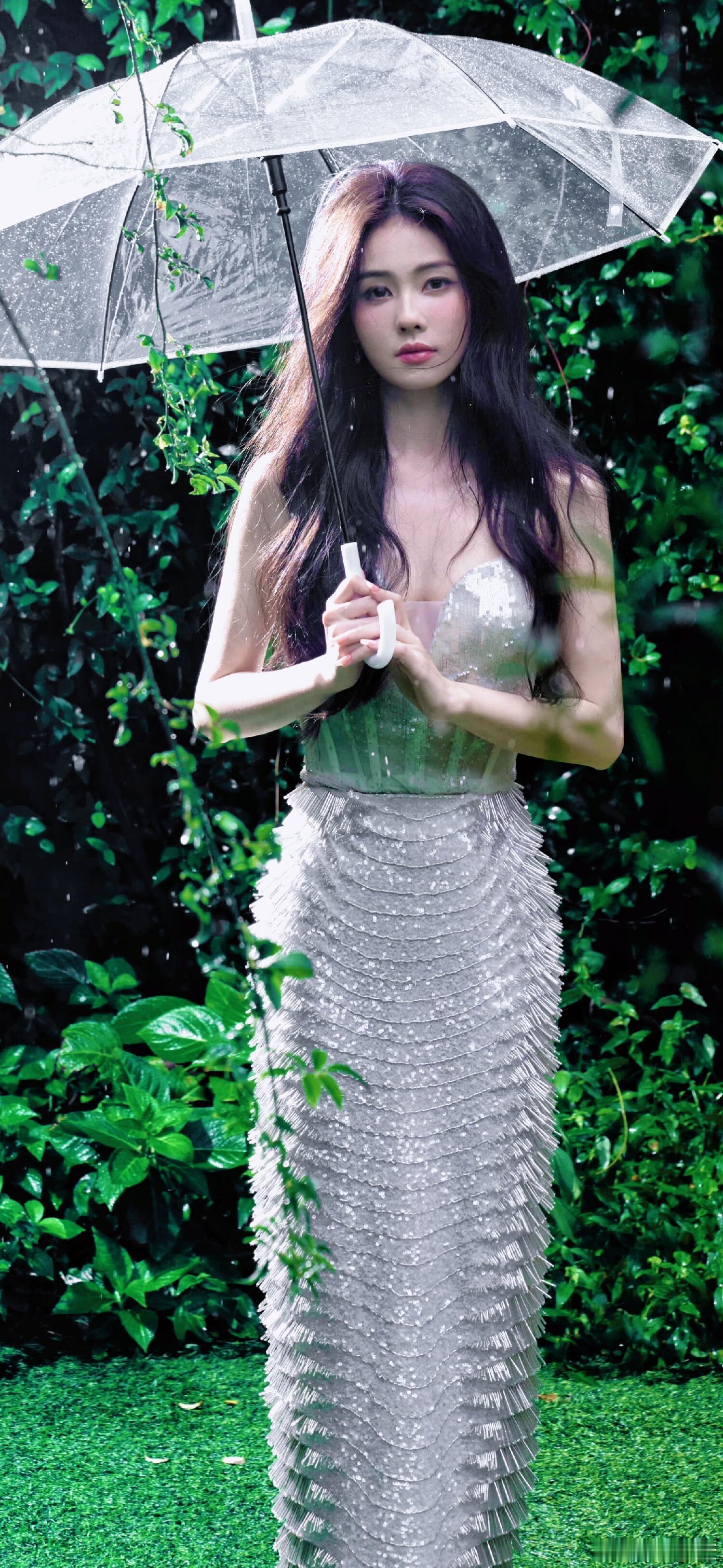 白鹿白鹿壁纸✘森屿来信森屿寄来的信，开头是风，落款是你。白鹿｜