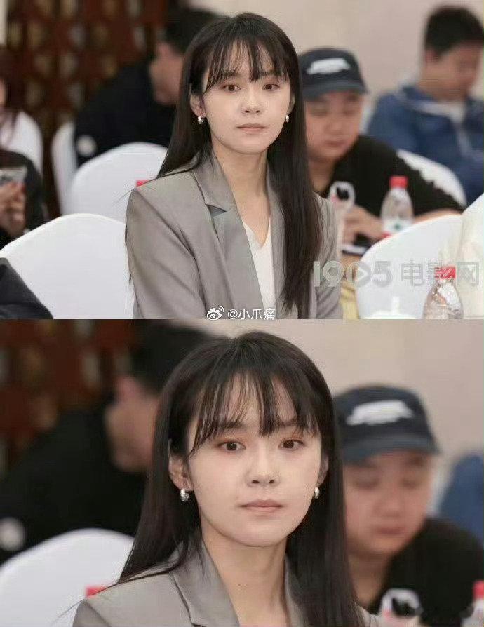 张佳宁素颜太恐怖了，35岁素颜简直太美了，这种体制内打扮太有味道了​​​