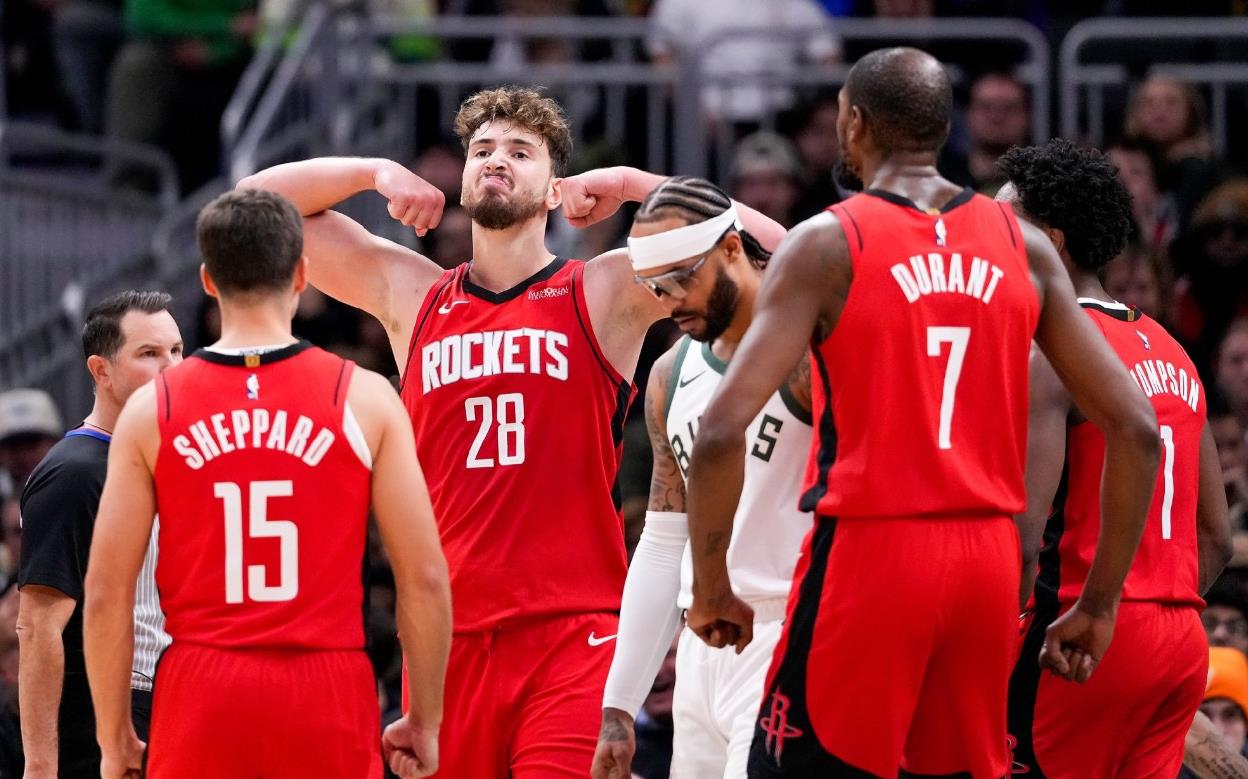 火箭队本赛季的3场失利之一，就是输给了马刺队。之前火箭队与马刺队对决，他们最终技